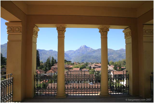 hotel villa moorings