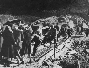 Barghigiani in fuga dopo la controffensiva tedesca del 26 dicembre 1944