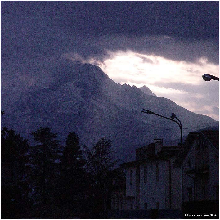 Lucca (6) – 2 March 2004