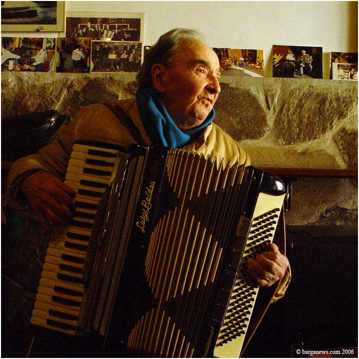 Barga Daily Image – 24 February 2006