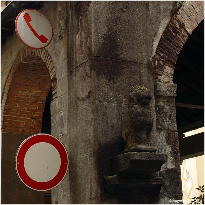 Barga Daily Image – 25 March 2006