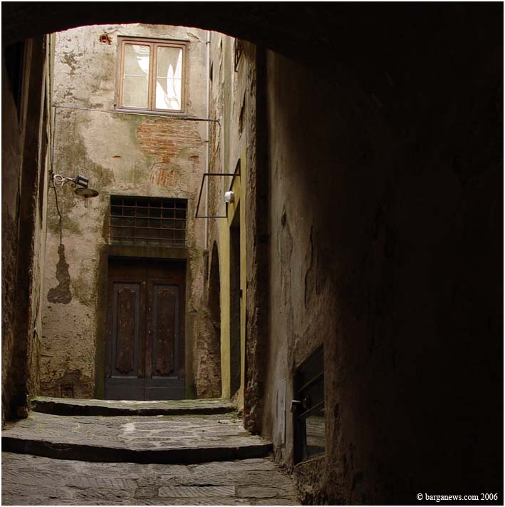 Barga Daily Image – 27 March 2006