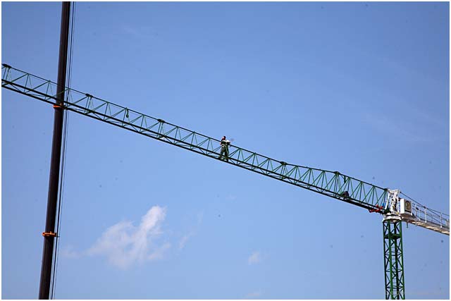 Double cranes block main road