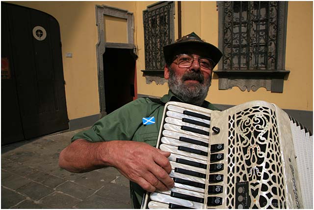 Barga Daily Image – 29 April 2007