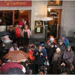 {barganews} A damp Befana arrives in Barga