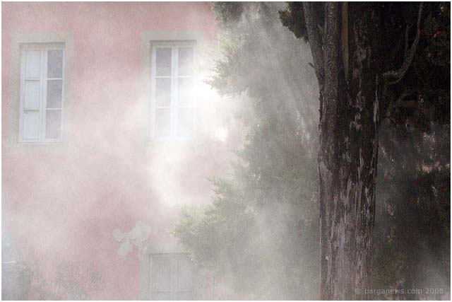 Barga Daily Image – 16 March 2008