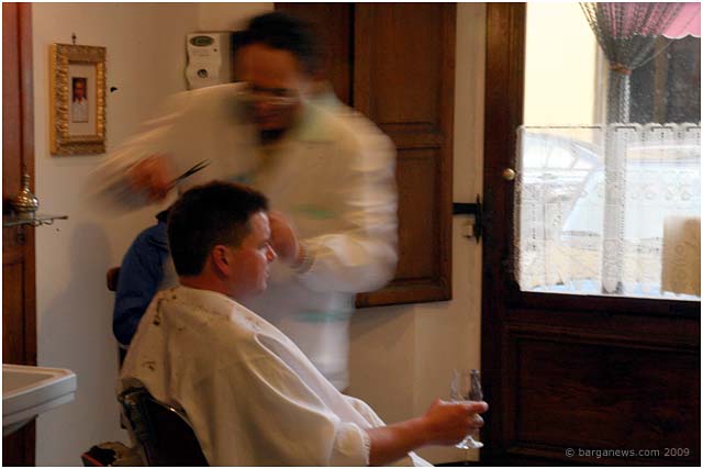 chiappa-barber-haircuts-barga-011 chiappa-barber-haircuts-barga-011