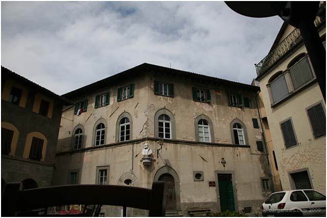 Barga Daily Image – 6 April 2009