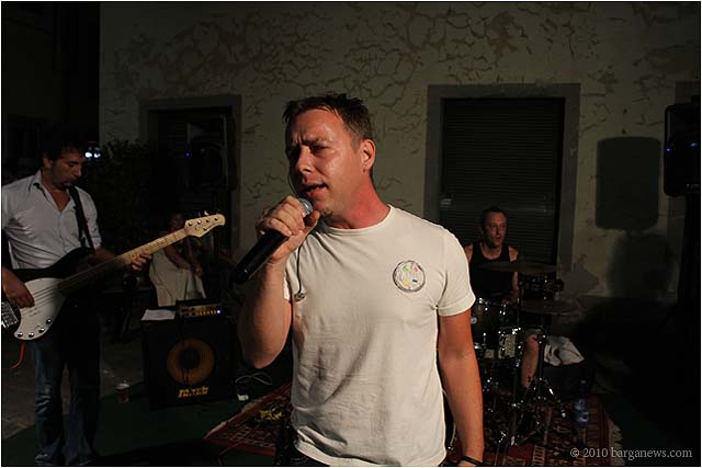 images of barga_-189 copy