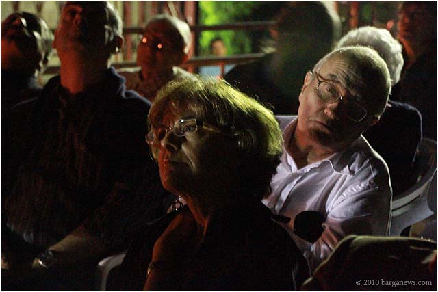 Pascoli, soprano voice and shooting stars