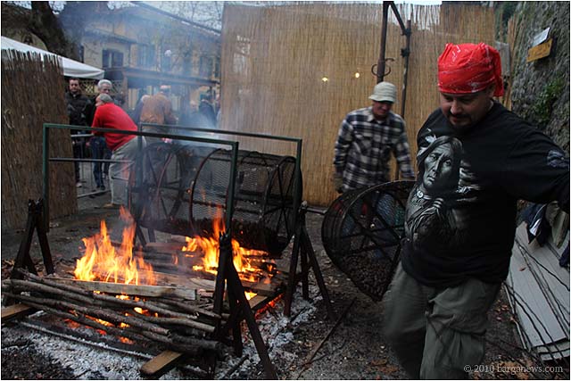roast chestnuts in barga