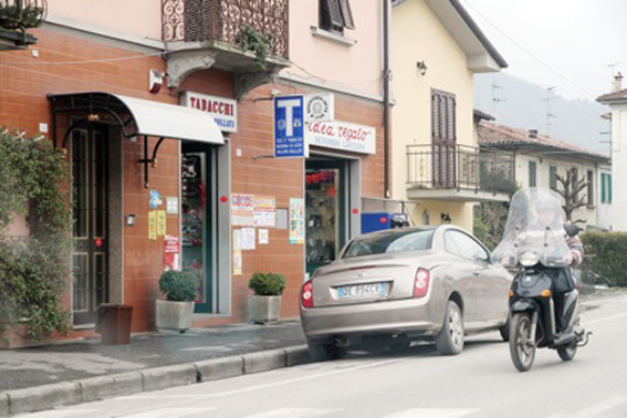 Arrestato il rapinatore solitario dopo uno scontro con i carabinieri