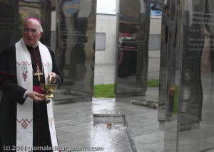 italian cloister garden