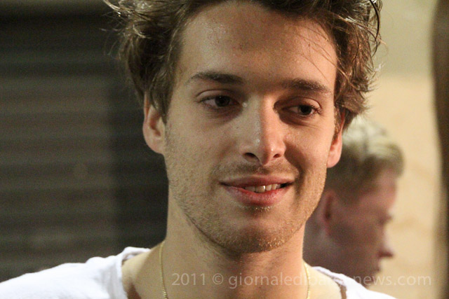 Planking leaves Paolo Nutini bemused