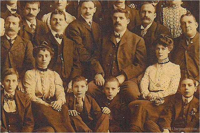 A century later, still strong links with Chicago, USA