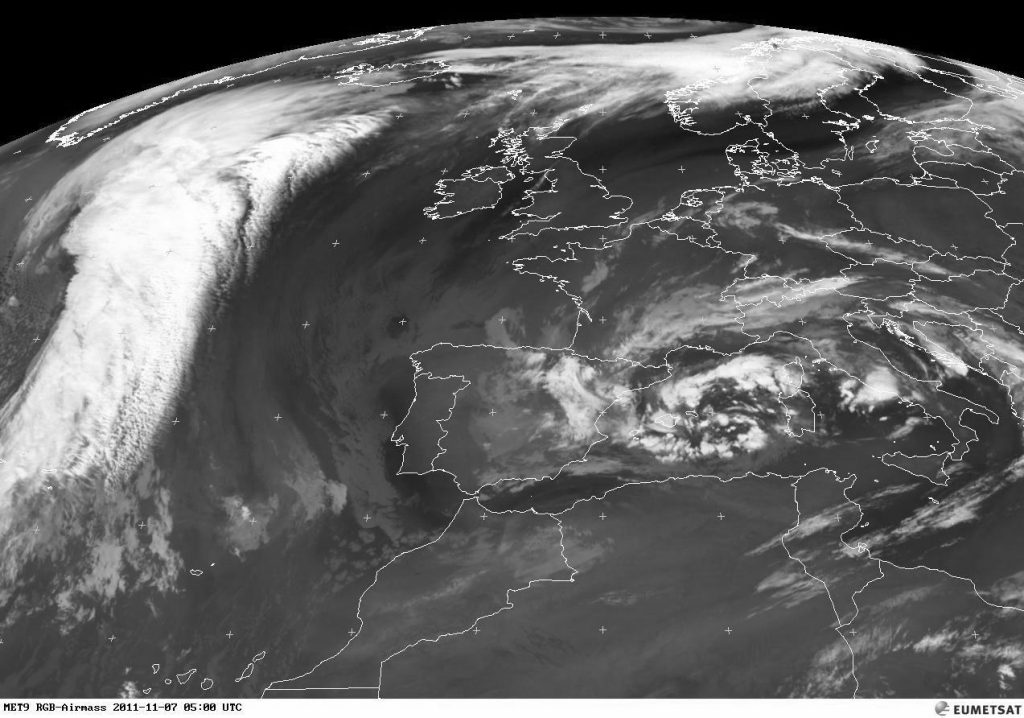 Il Mediterraneo ha il suo piccolo uragano: ecco a voi Rolf!