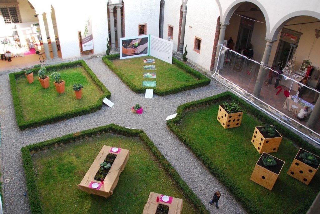 “Fatti gli ortaggi tuoi”, l’allestimento sul tema dell’orto al Desco 2011