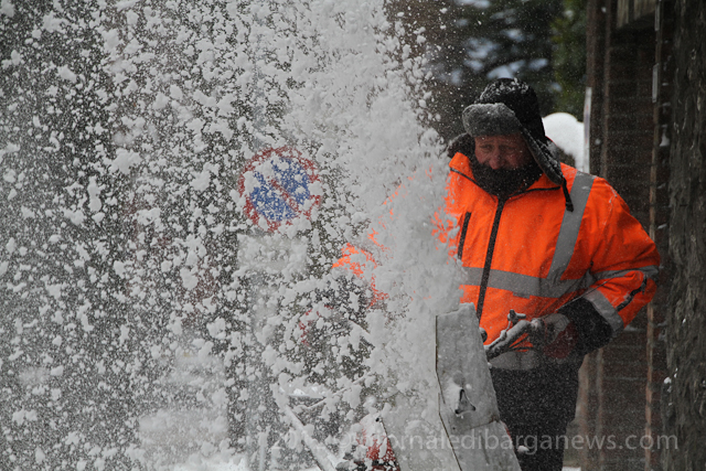 Snow – work and play