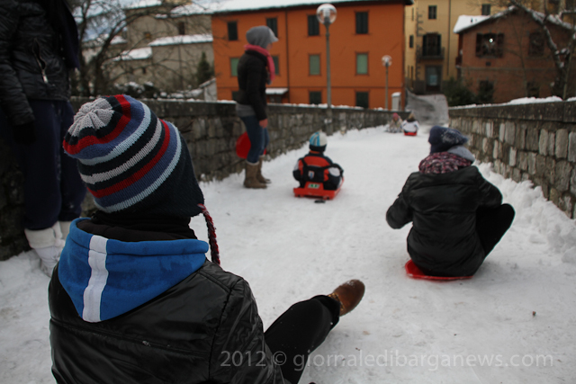 Domani scuole aperte