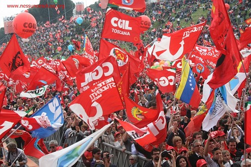 Economia toscana, dati allarmanti per il 2012. Più del 10% vive in uno stato di disagio