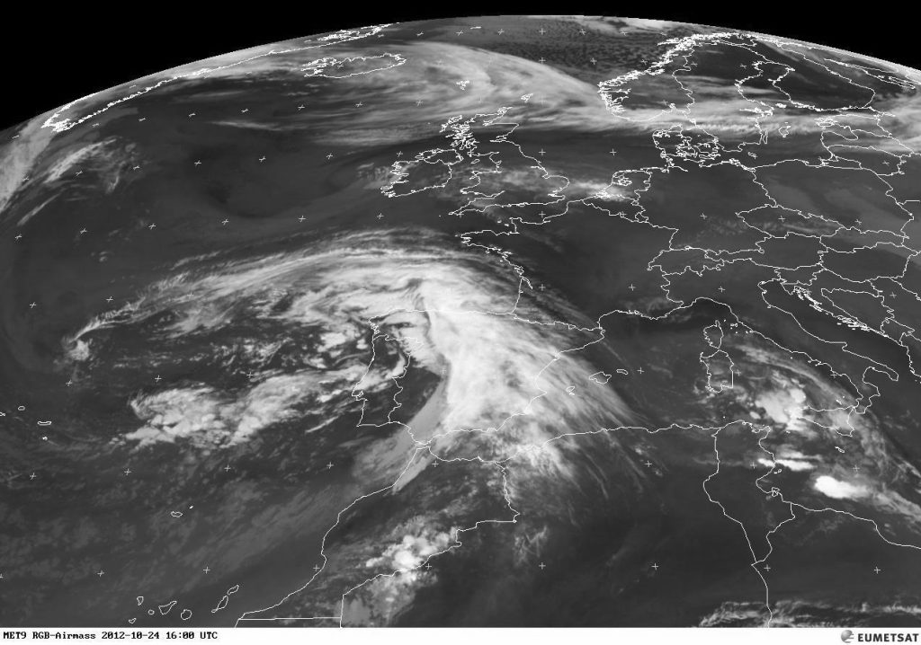 Giovedì ultimo giorno con tempo buono poi arrivano pioggia, freddo e neve