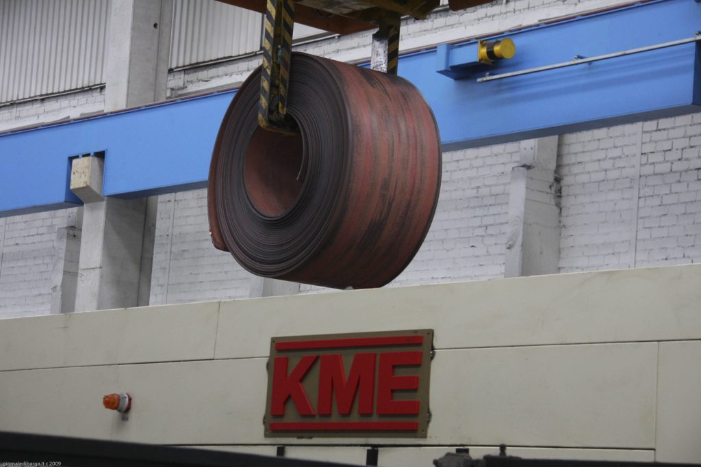 Crisi KME, la proposta. Premi di produzione ridotti per evitare una parte dei licenziamenti