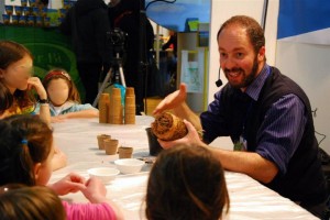 64149_534764643242816_1004705026_n