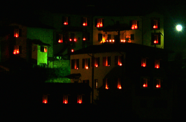 A Tiglio una luminara contro i terremoti