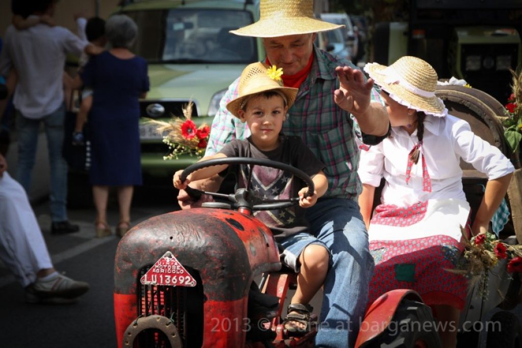 拖拉机上的生活