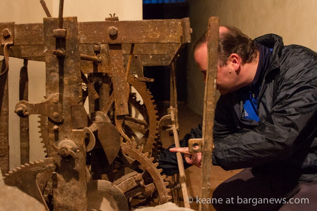 L’ora di Barga – Giovanni Pascoli – the clock