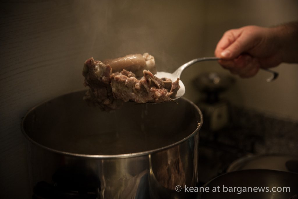 It’s December – Polenta di Neccio and Ossi di Maiale