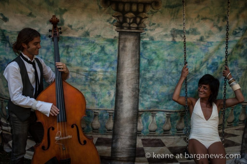 Maudites Dames: Music video shot in Barga