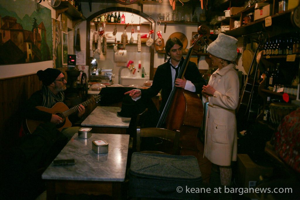 Maudites Dames: 2nd Music video shot in Barga