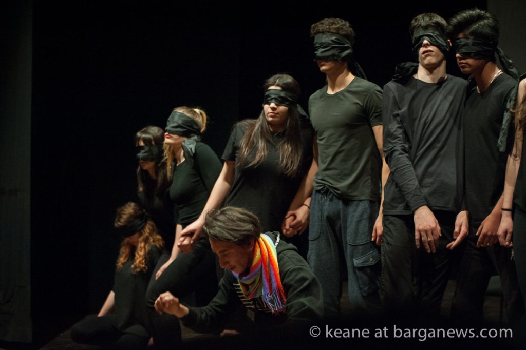 “Libre De Mirar” and “Voci dentro e fuori il coro”