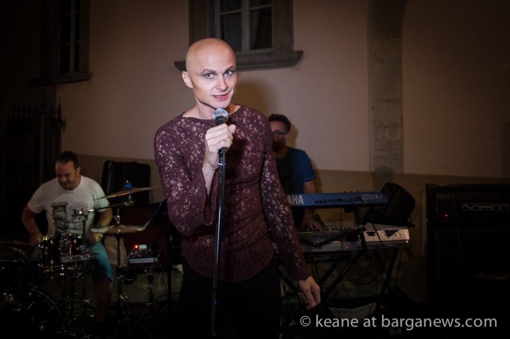 Sunday night – Le piazzette di Barga