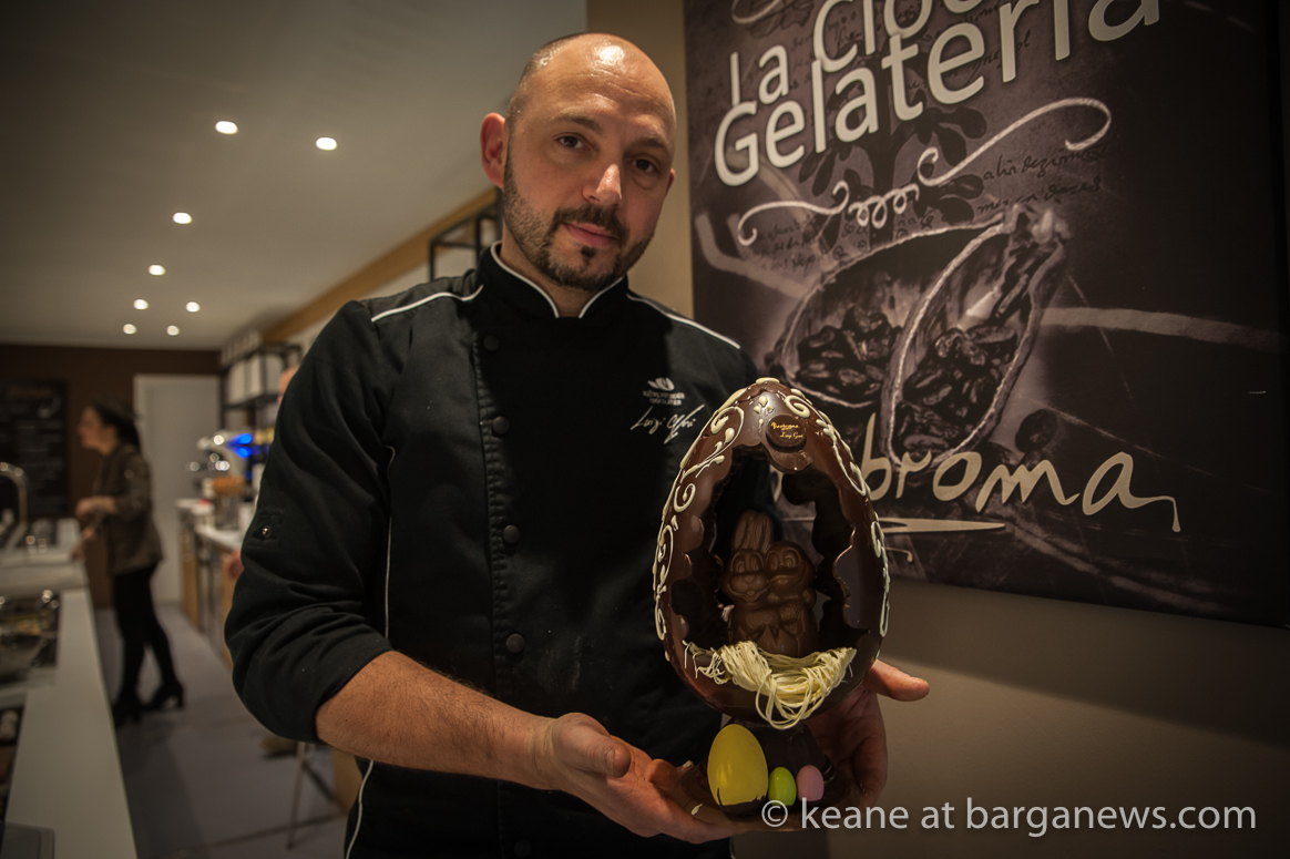 Theobroma: Show Cooking – Easter eggs