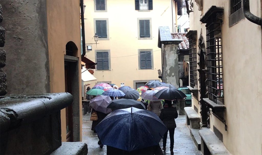 Via Crucis in Barga Vecchia