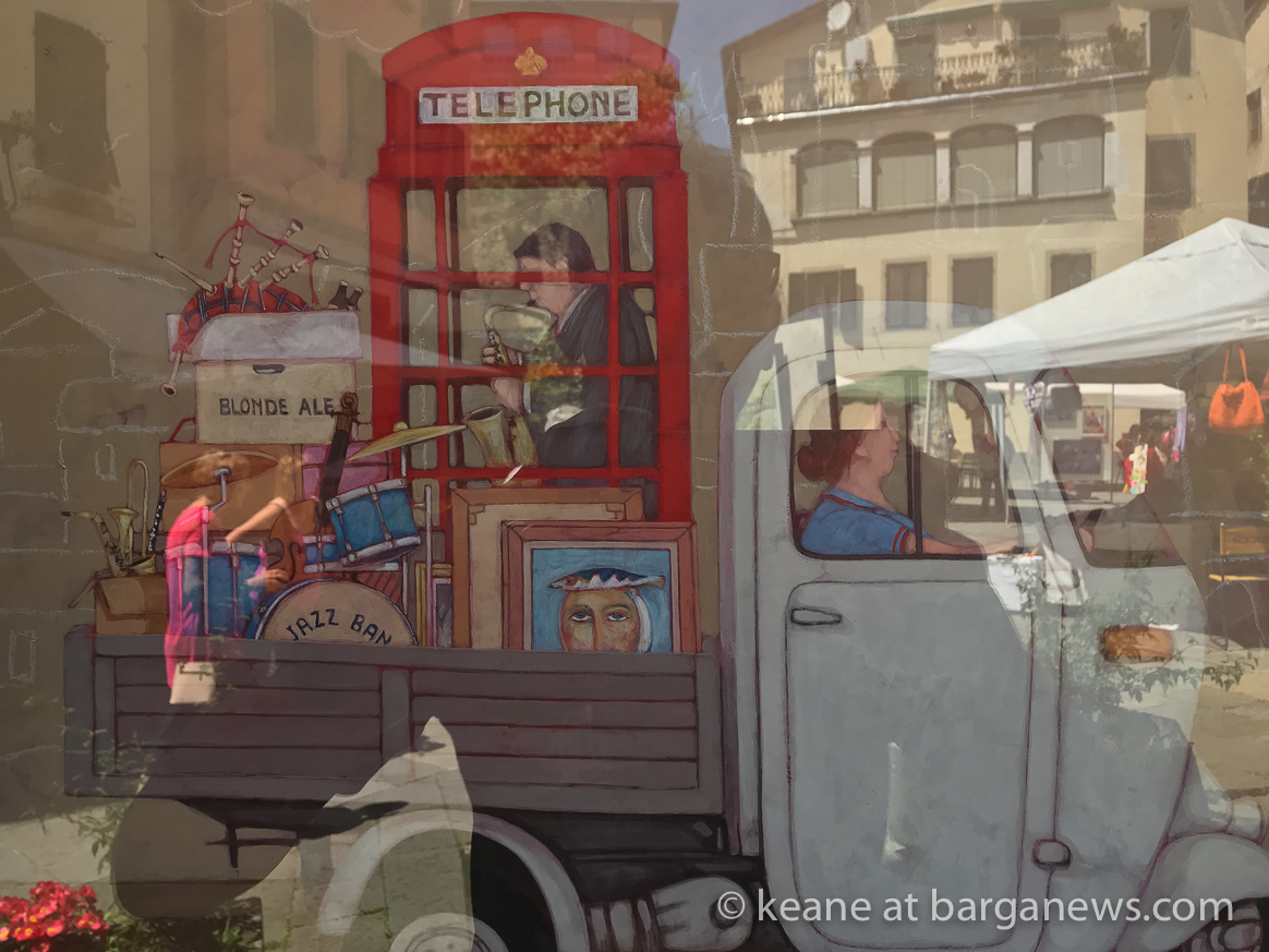 Piazza Angelio, Barga Vecchia : Lisandro Rota exhibition