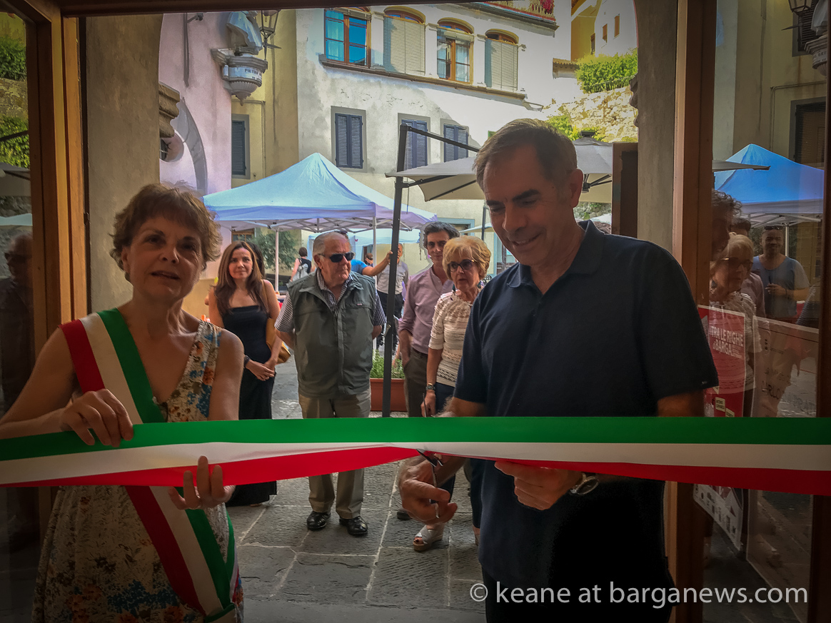 Exhibition of work by Carlo Da Prato in Piazza Angelio