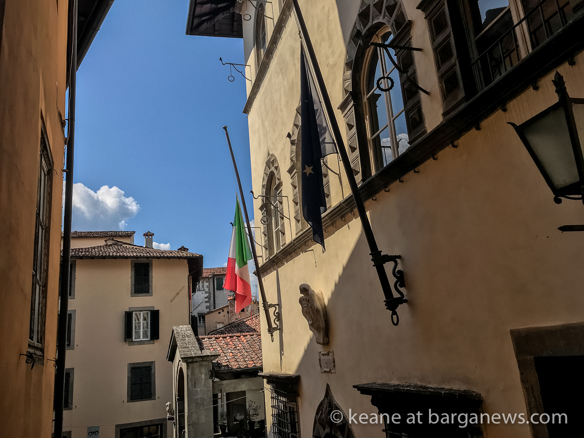 Funeral bells toll in Barga for the Morandi Bridge disaster