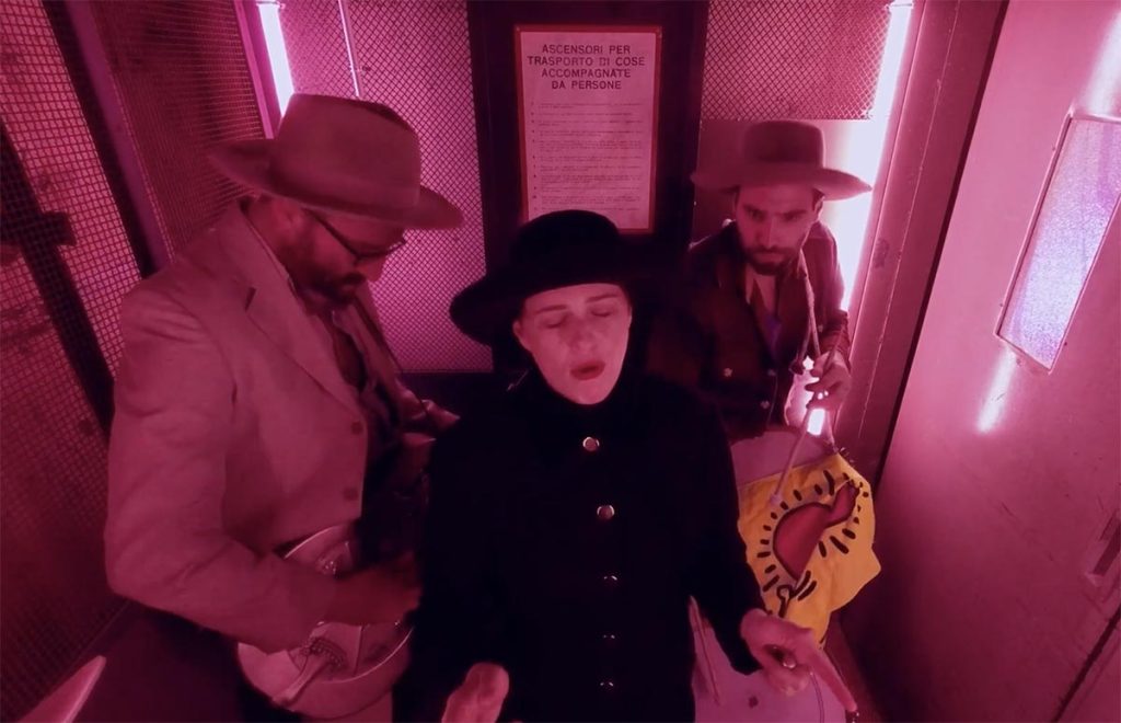 Emma Morton & the Graces – Dirty John // LoudLift Recordings