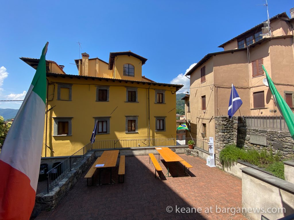 “Mangiaggiro Take Away Barga”