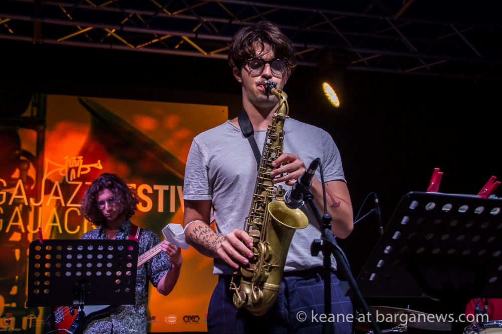 images from barga -8986