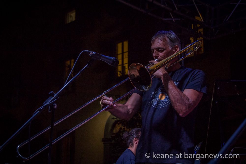 images from barga -9024