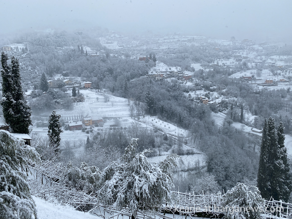 Heavy snow fall in and around Barga