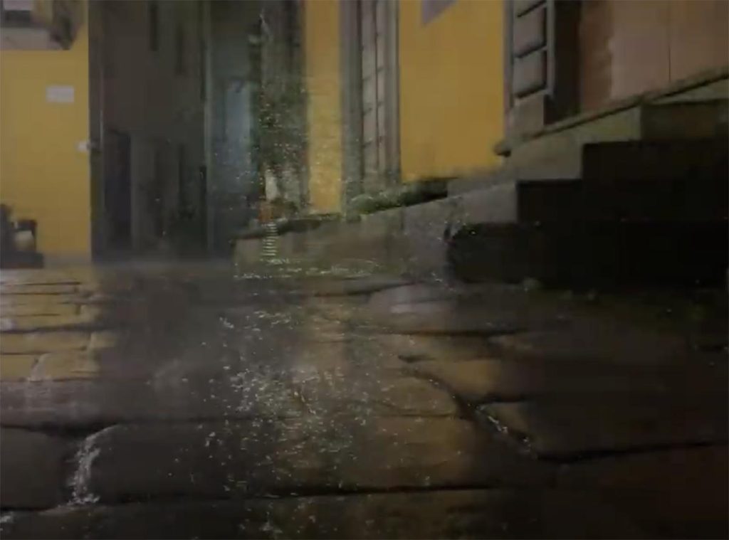 Video: the sound of rain in Barga Vecchia