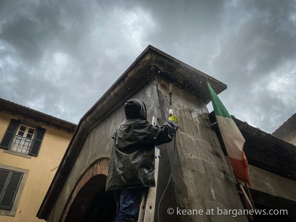Spring cleaning starts in Barga