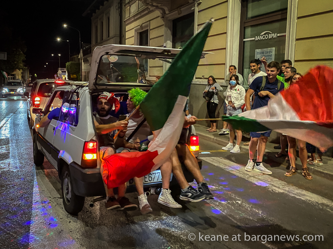 EURO 2020 – Italy triumphs – Barga celebrates