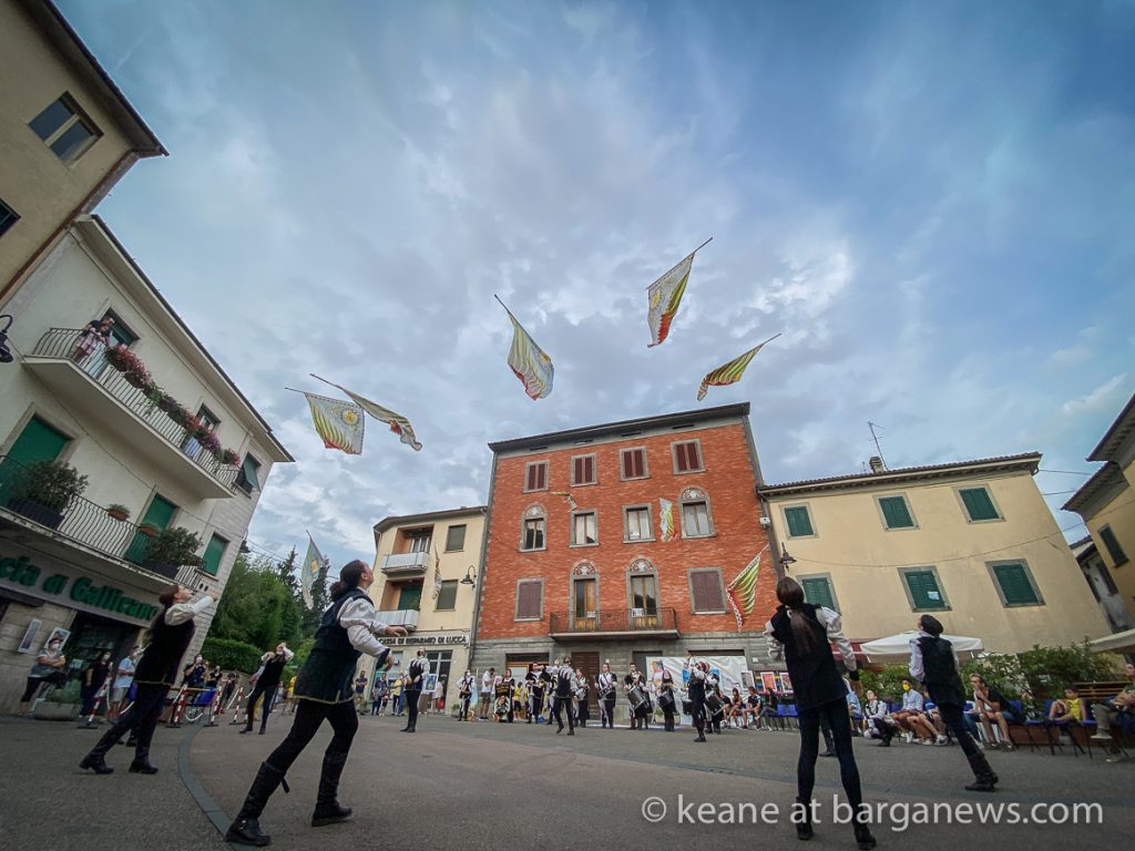 Aristodemos play “Paste Up!” at Gallicano