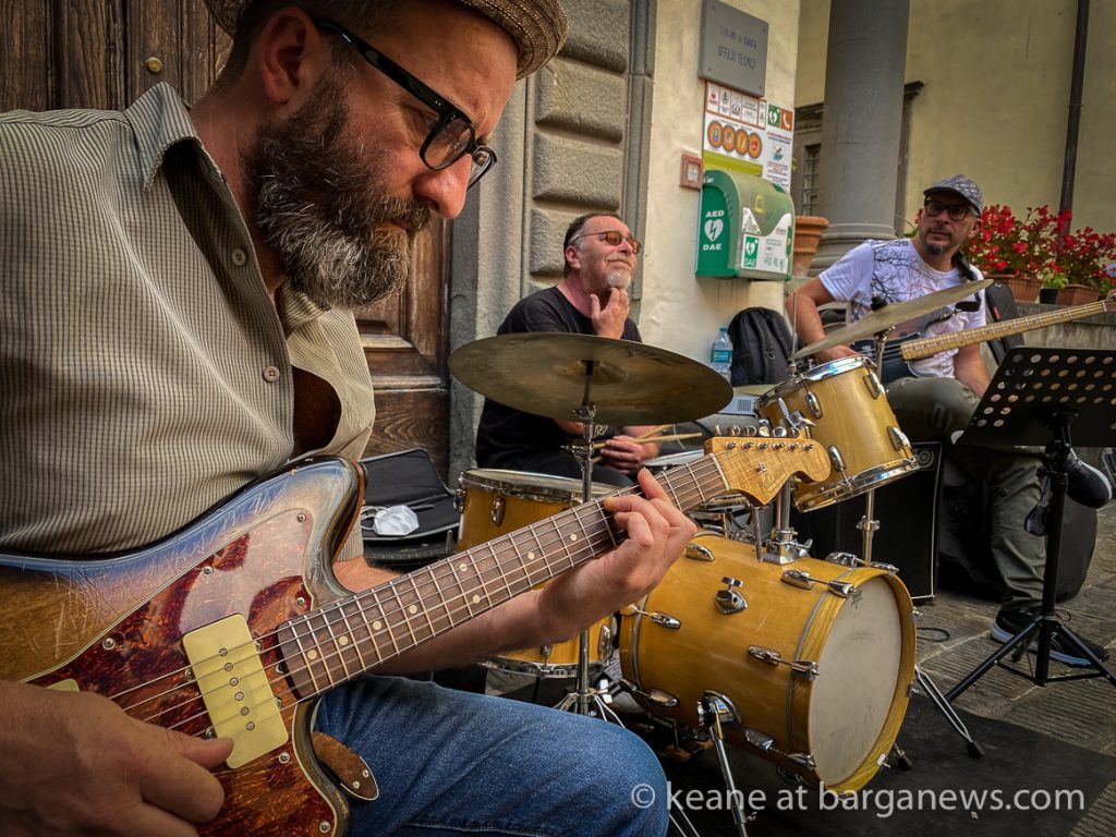 Luca Giovacchini Trio  play Barga Vecchia
